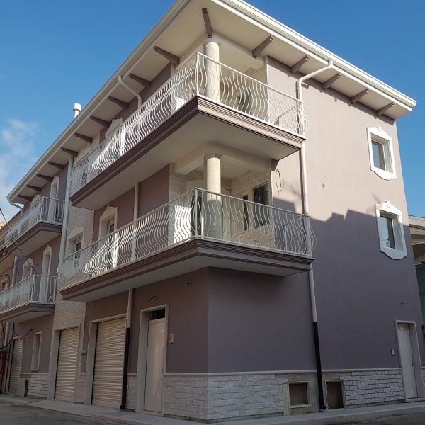 esterni_Screenshot_20181205-122711_Gallery